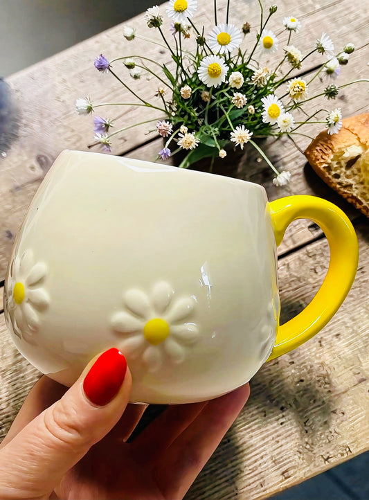 Daisy Rounded Mug