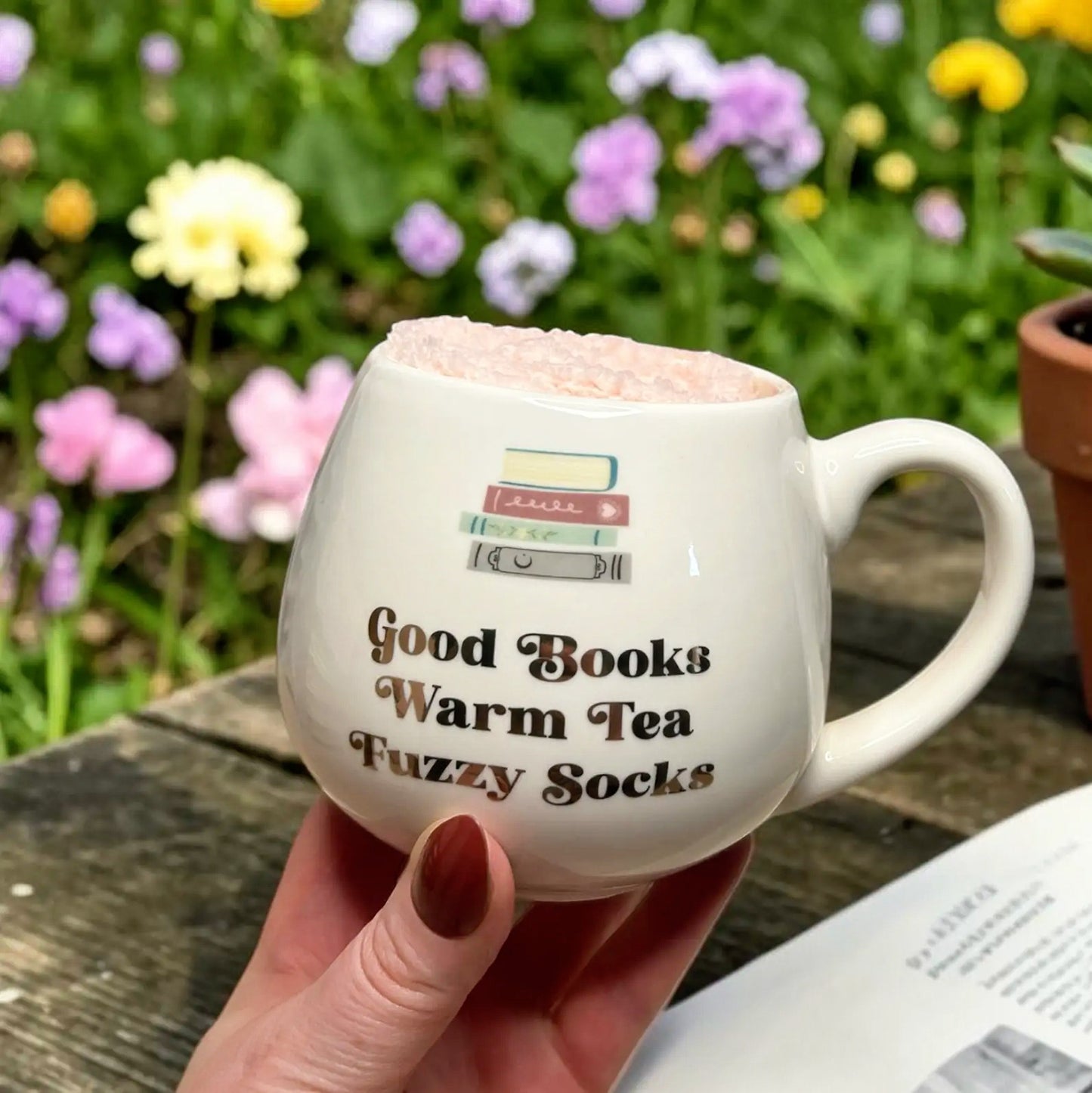 Book & Tea Lovers Bookish Ceramic Rounded Mug & Fluffy Socks Gift Set