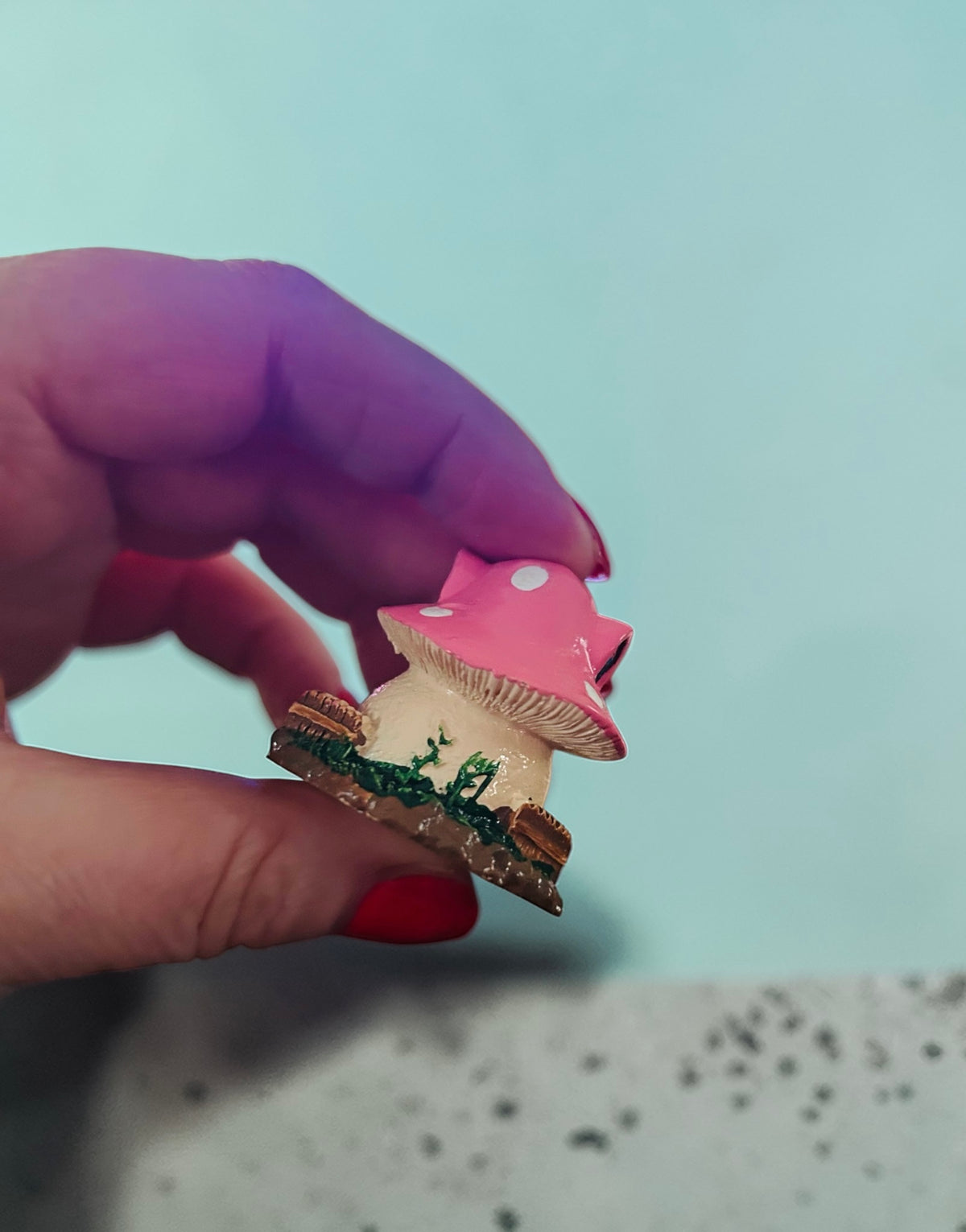 Mini Resin Fairy Garden Pink Toadstool House