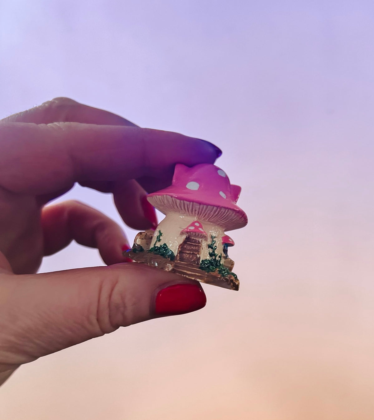 Mini Resin Fairy Garden Pink Toadstool House