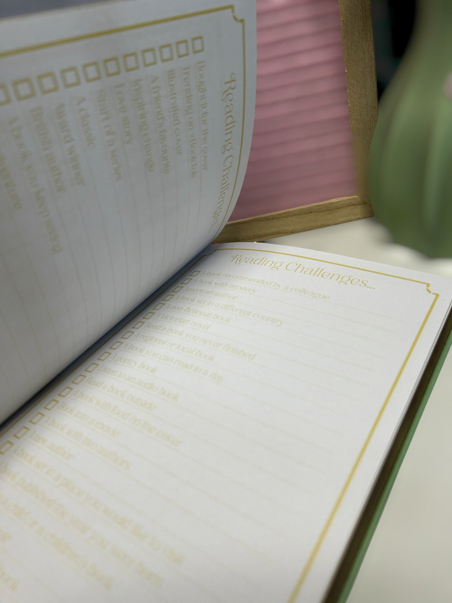 Book Lovers A5 Reading Journal