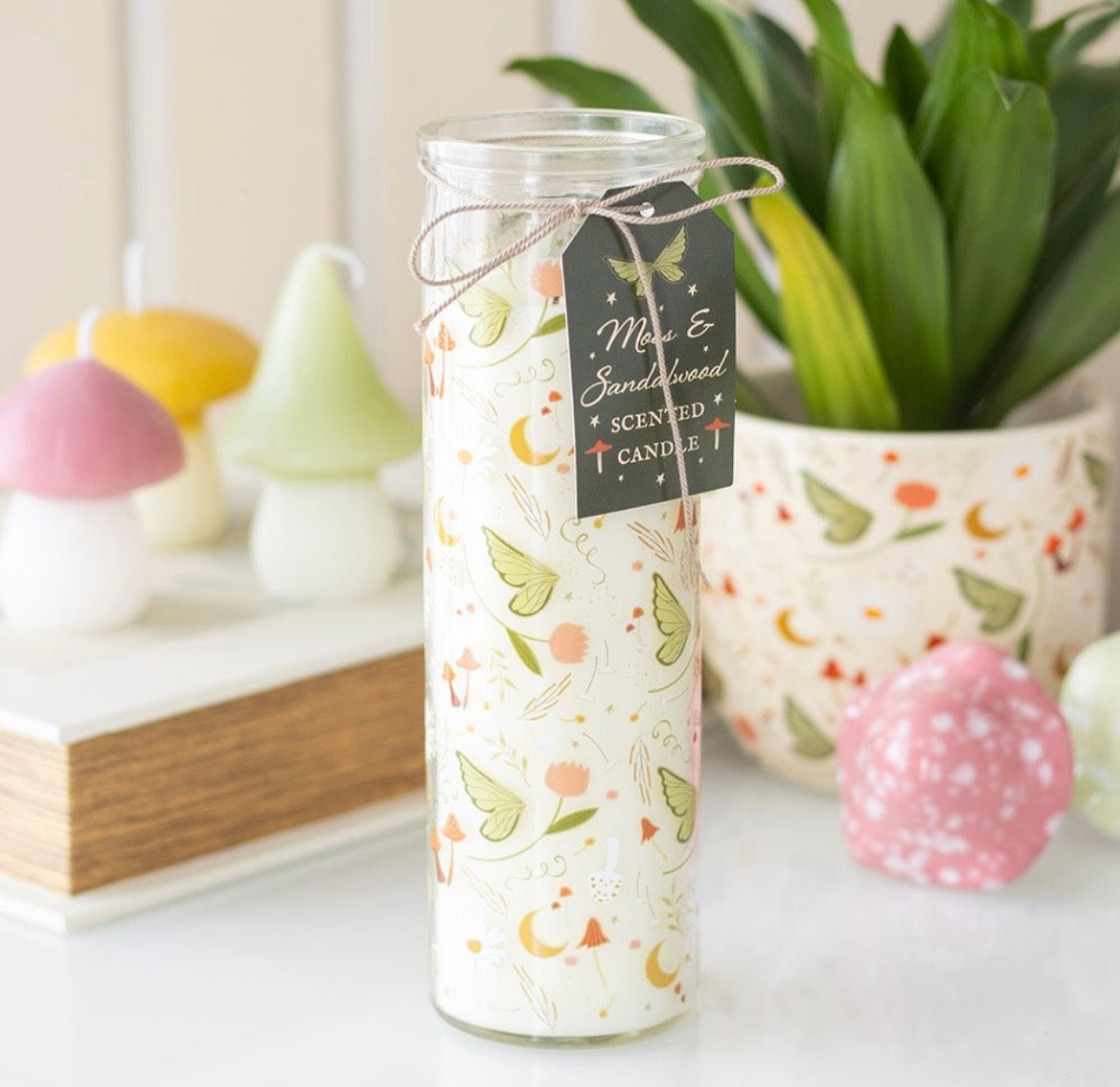 Fairy Folklore Moss & Sandalwood Candle