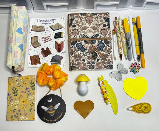 20 Item Colour Mix Mystery Bundle