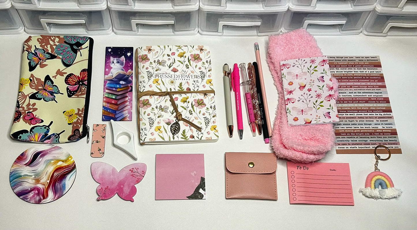 20 Item Colour Mix Mystery Bundle