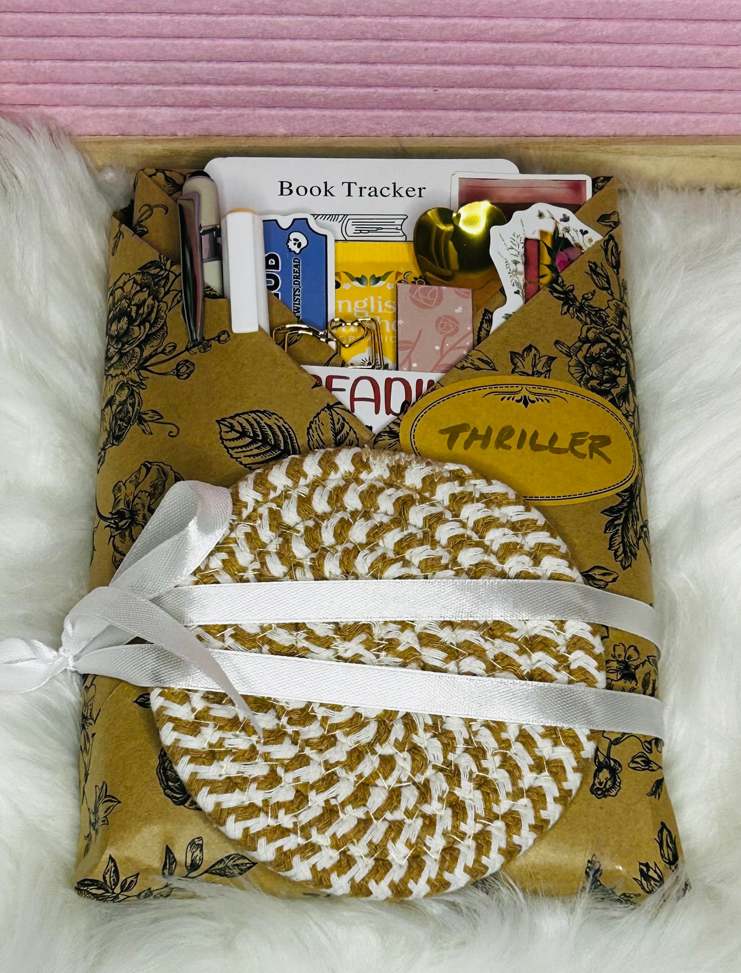 Blind Date with a Book Gift Bundle - Choose Your Genre Crime Thriller, Fantasy or Romance