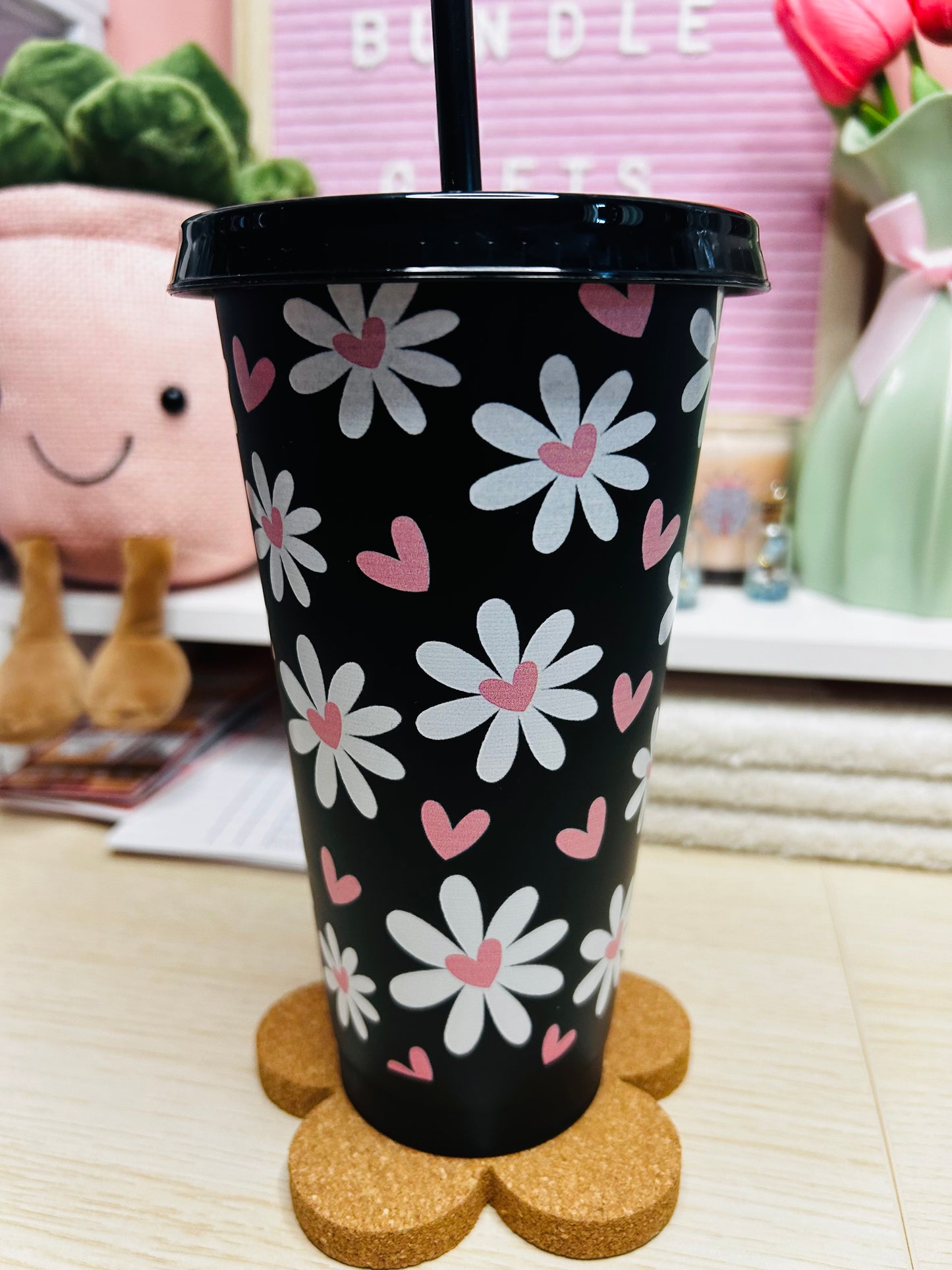24oz Black Daisy Cold Cup