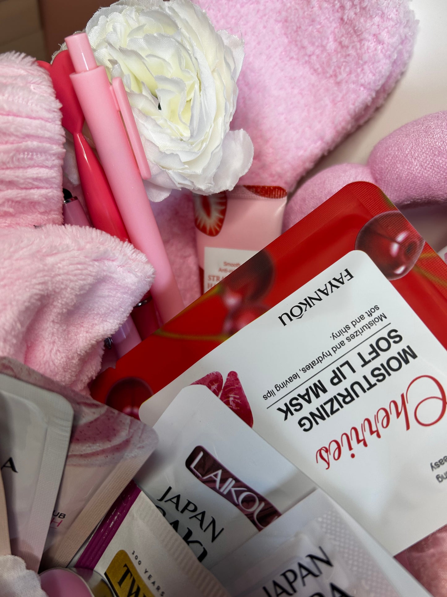 Pretty in Pink Pamper Gift Bundle