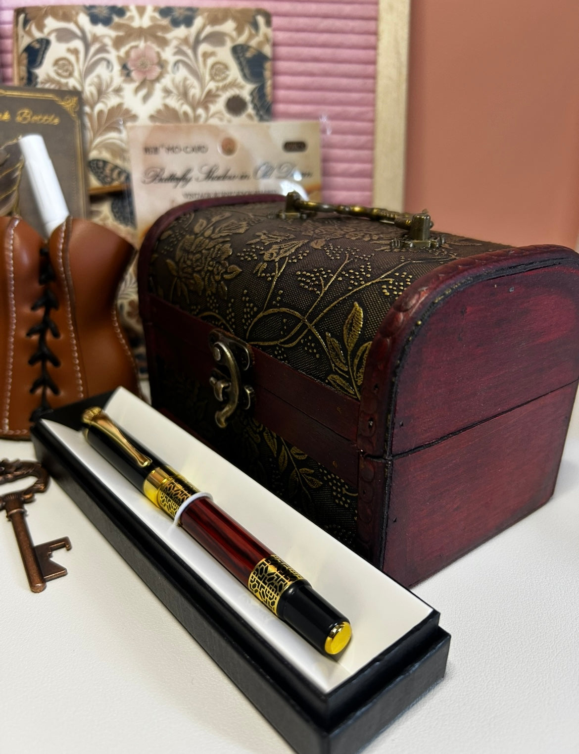 Vintage Themed Gift Bundle