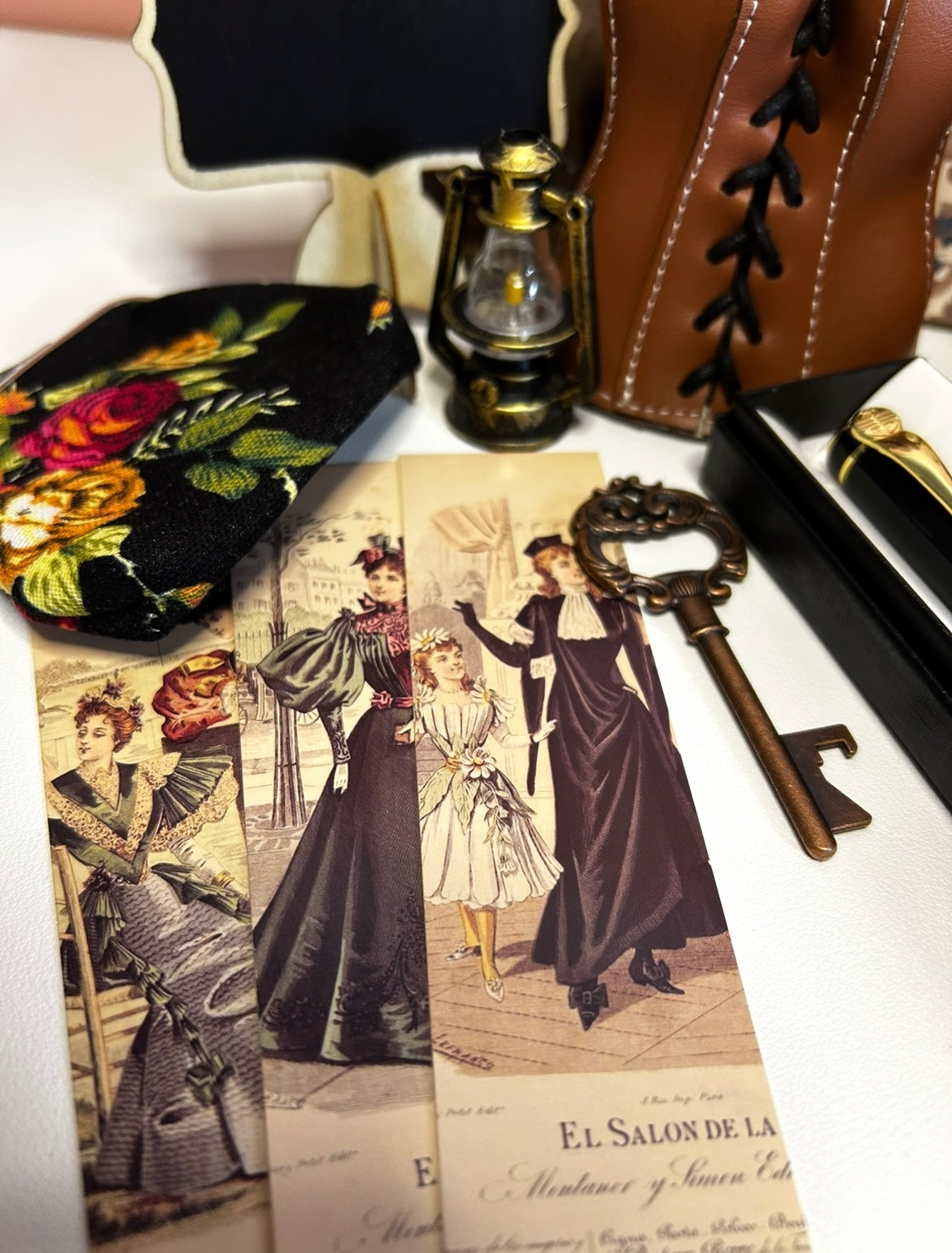 Vintage Themed Gift Bundle